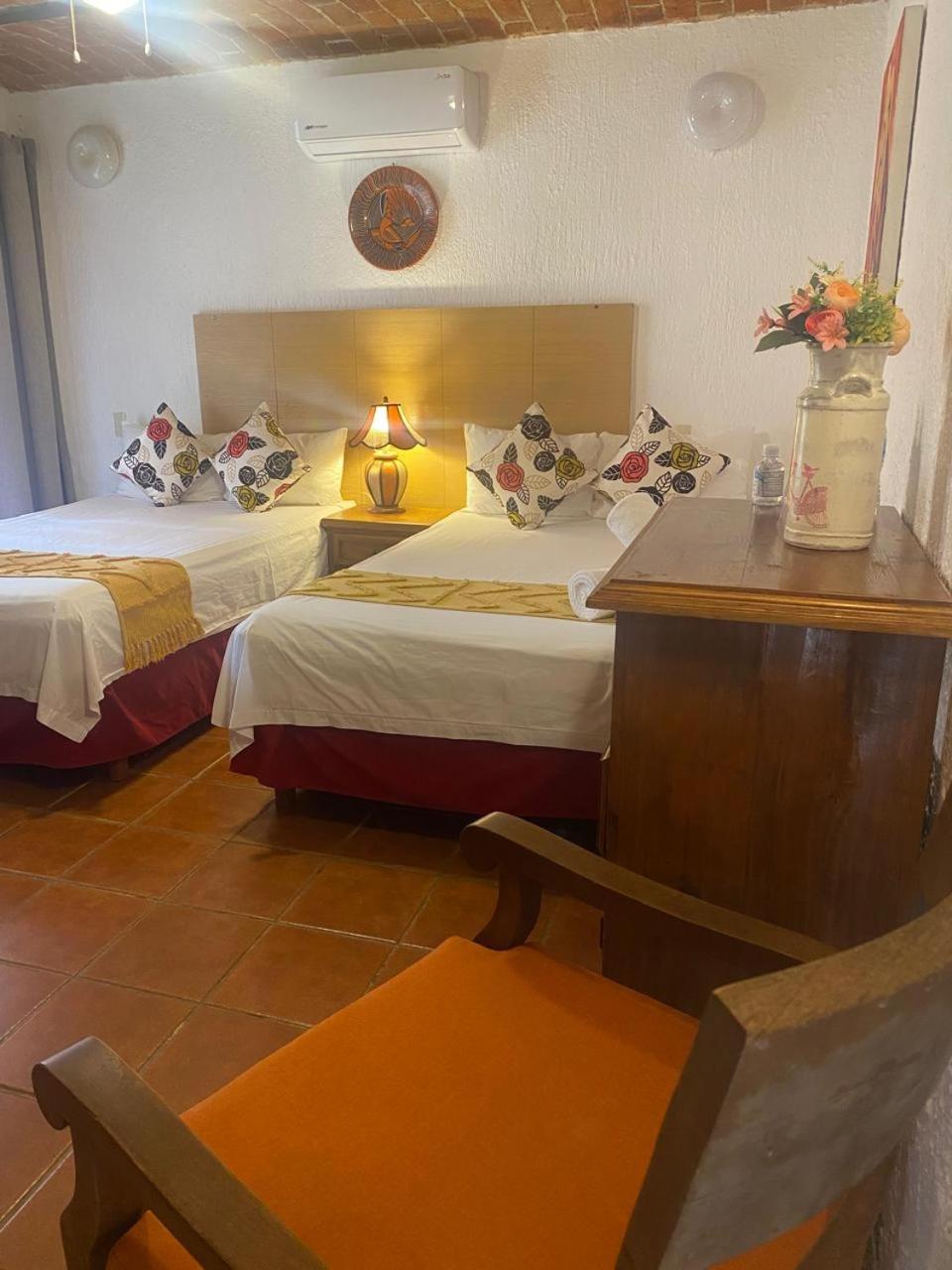 Ajijic, Chapala Jalisco Hotel 4*